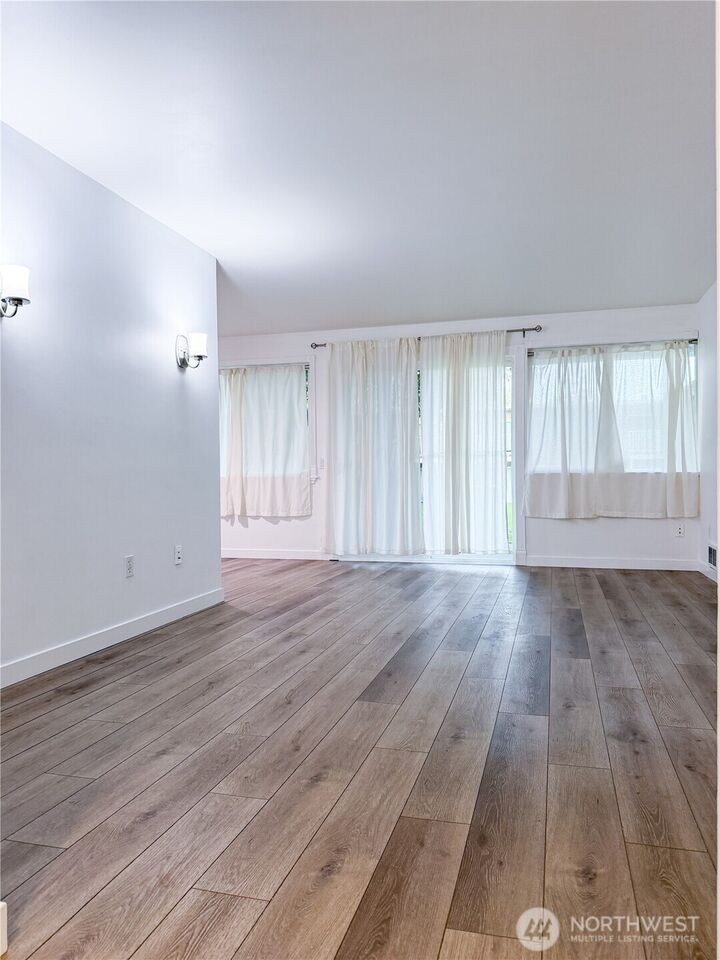 Property Photo:  12230 SE 60th Street 34  WA 98006 