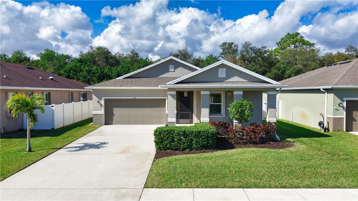 Property Photo:  152 Port Royal Court  FL 32958 