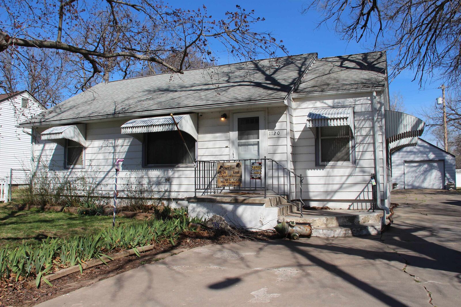 Property Photo: 1120 S Emporia St KS 67042-3726