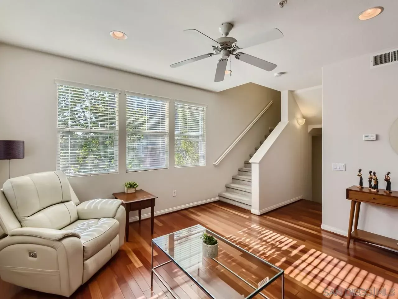 Property Photo:  8761 Plaza Park Ln  CA 92123 