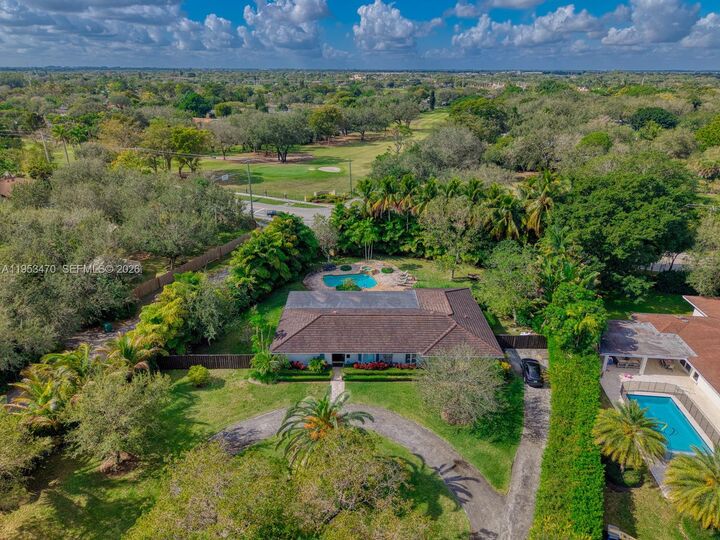 Property Photo:  9750 SW 96 Ct  FL 33176 