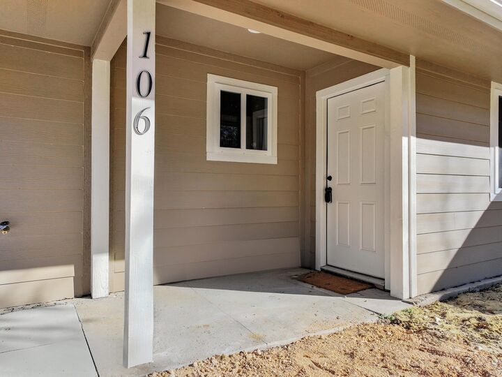 Property Photo:  106 Cherry Dr.  TX 77657 