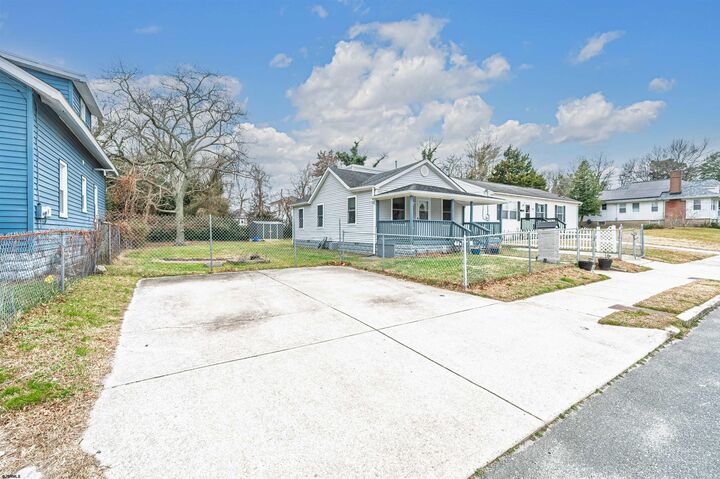 Property Photo:  113 Oakland Ave  NJ 08232 