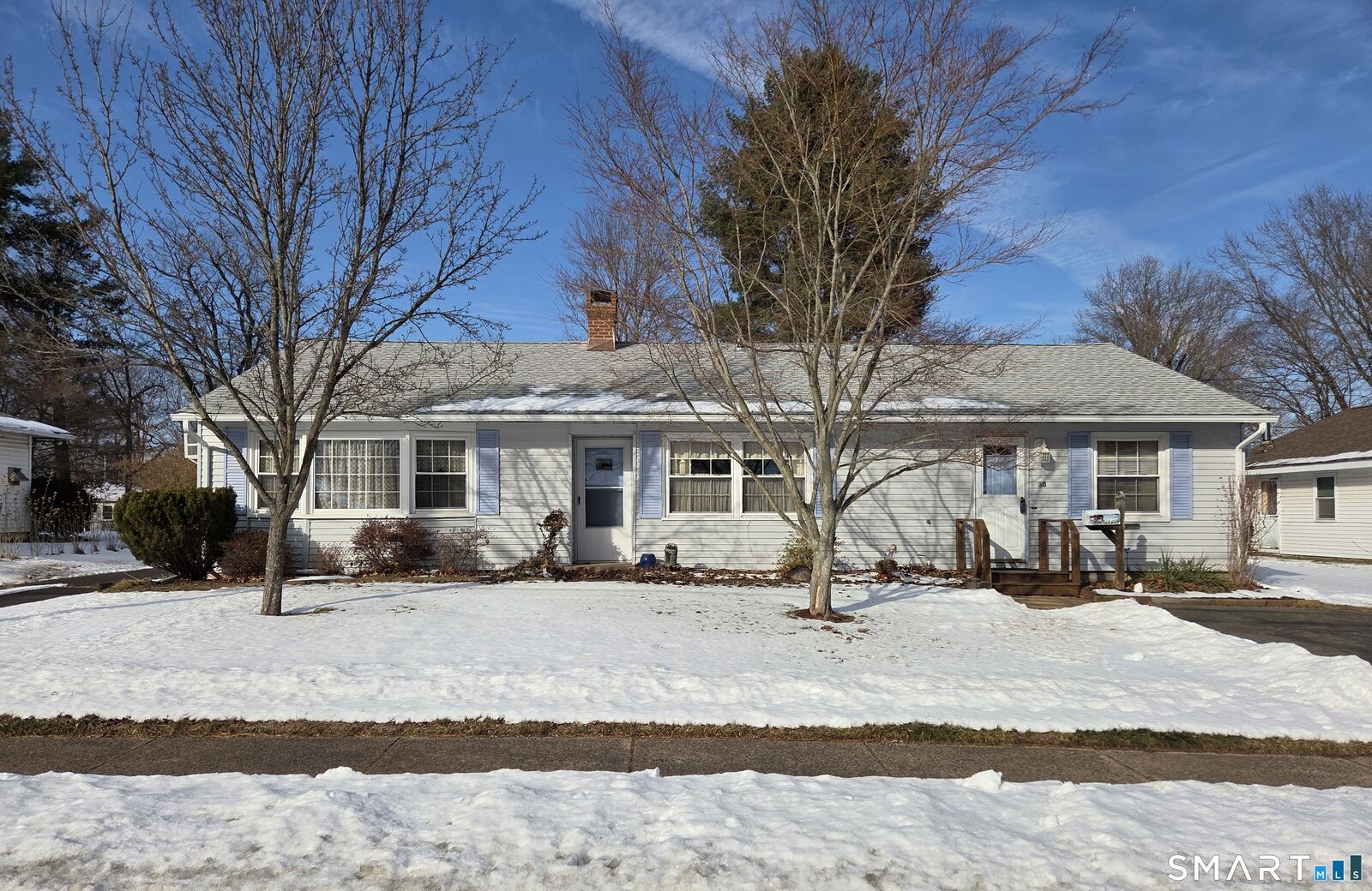 Property Photo: 30 Green Manor Drive CT 06118