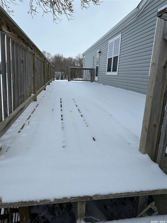 Property Photo:  267 Hanson Avenue  SK S0C 1P0 