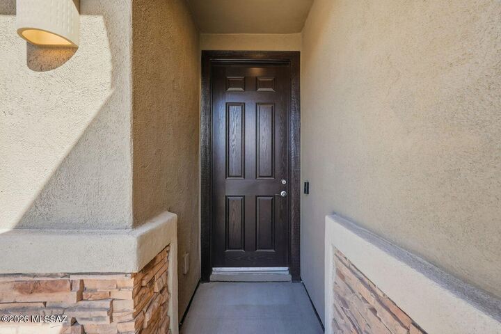 Property Photo: 986 W Calle Moa AZ 85629