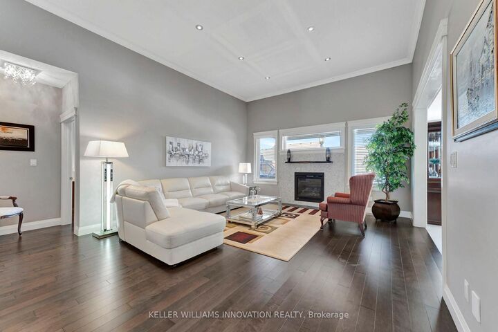 Property Photo: 107 Forbes Crescent ON N4W 0B4