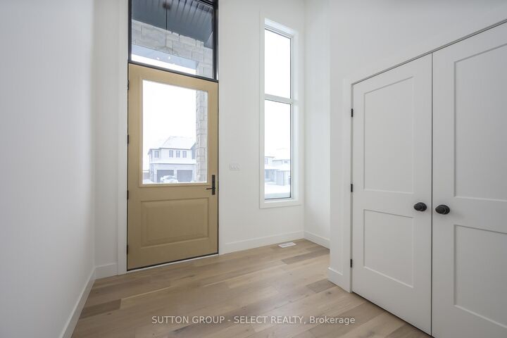 Property Photo: 1898 Fountain Grass Drive ON N6K 0M2