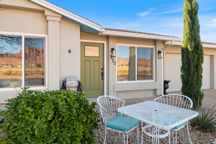Property Photo: 372 E 400 S UT 84738