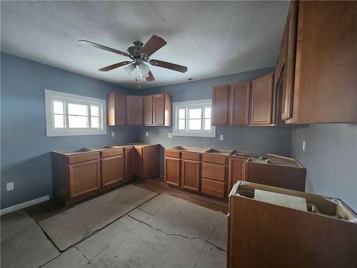Property Photo:  417 Bairdford Rd  PA 15006 