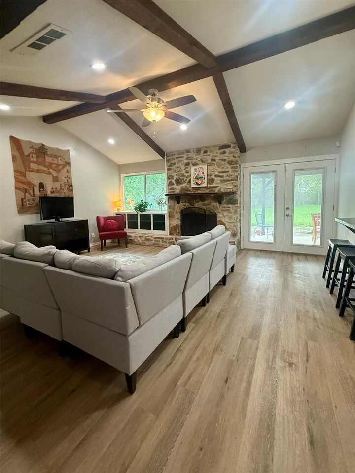 Property Photo:  9511 Meadowheath Drive  TX 78729 