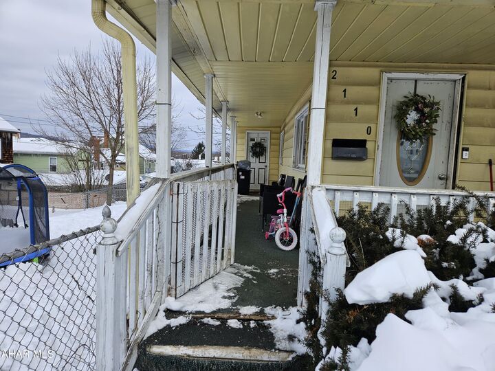Property Photo:  2110 3rd Street  PA 16601 