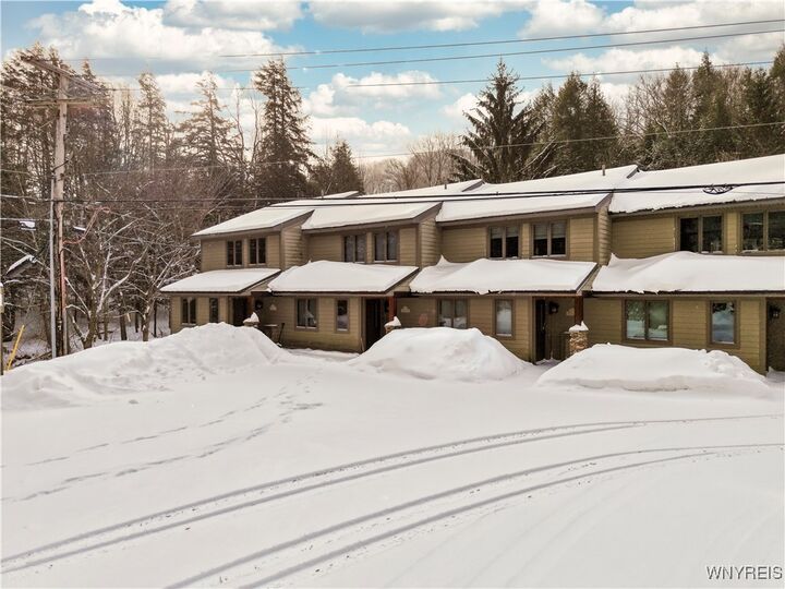 Property Photo: 11 Creekside NY 14731