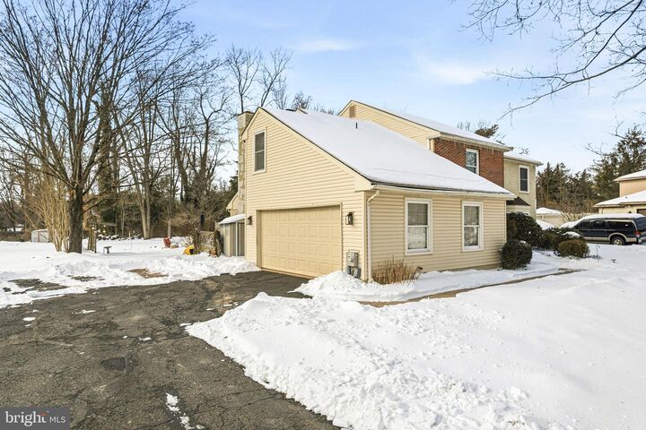 Property Photo:  1273 Quarry Commons Drive  PA 19067 