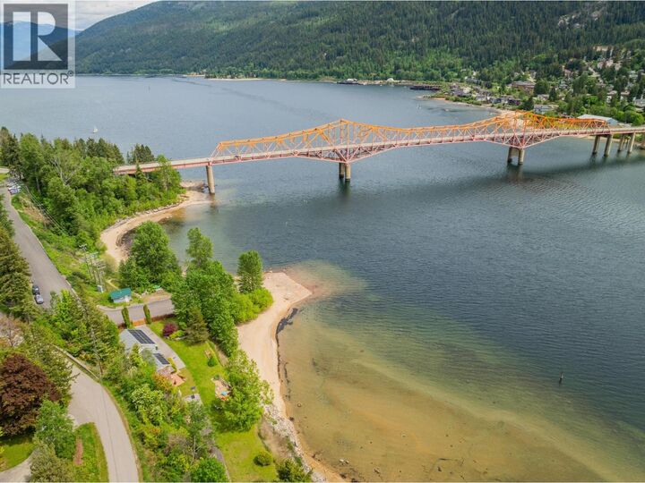 Property Photo: 606 Jorgensen Road BC V1L 6M6