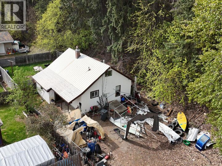 Property Photo: 266 Stiles Street BC V1A 1G4