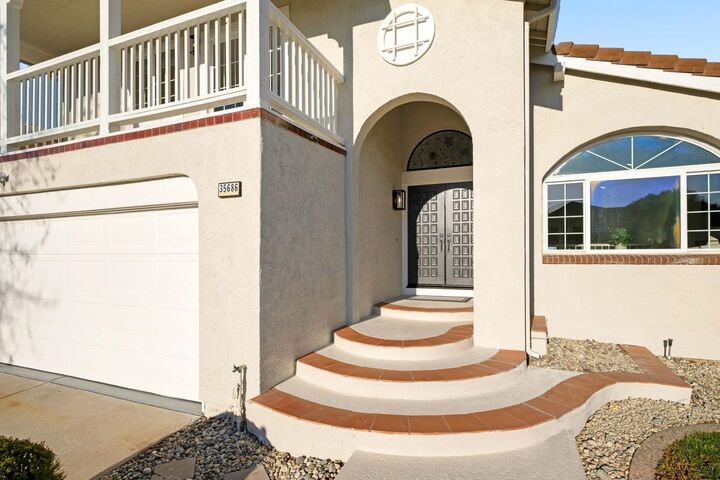 Property Photo:  35686 Chaplin Dr  CA 94536 