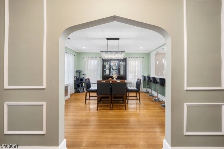 Property Photo:  30 Barnard Pl  NJ 07208 