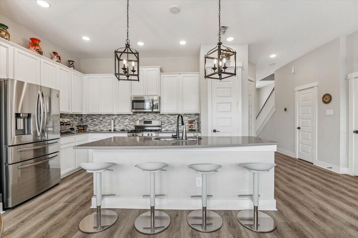 Property Photo:  964 Ford Pines Lane  TX 77091 