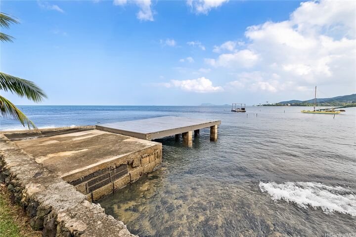 Property Photo:  47-711 Kamehameha Highway 2  HI 96744 