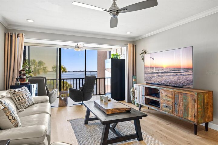 Property Photo:  1602 Stickney Point Road 307  FL 34231 