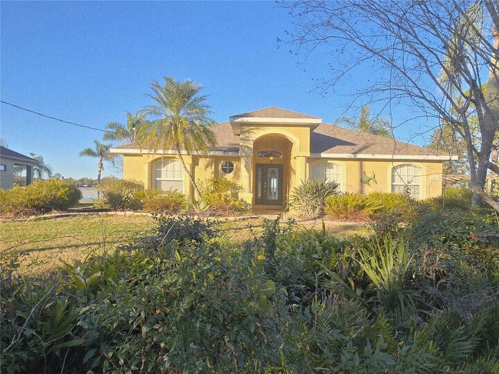 Property Photo:  2498 Rusk Court  FL 32738 