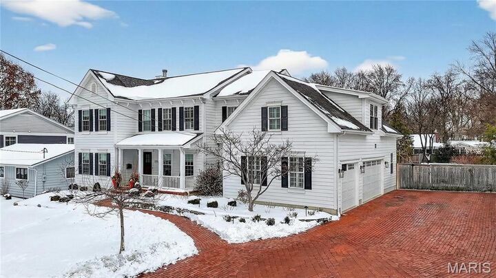 Property Photo: 736 Evans Avenue MO 63122