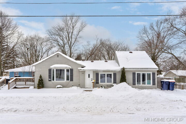 Property Photo: 544 Homestead Avenue MI 49423