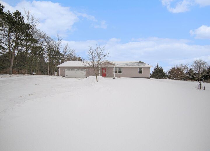 Property Photo:  4387 E Berry Road  MI 49272 