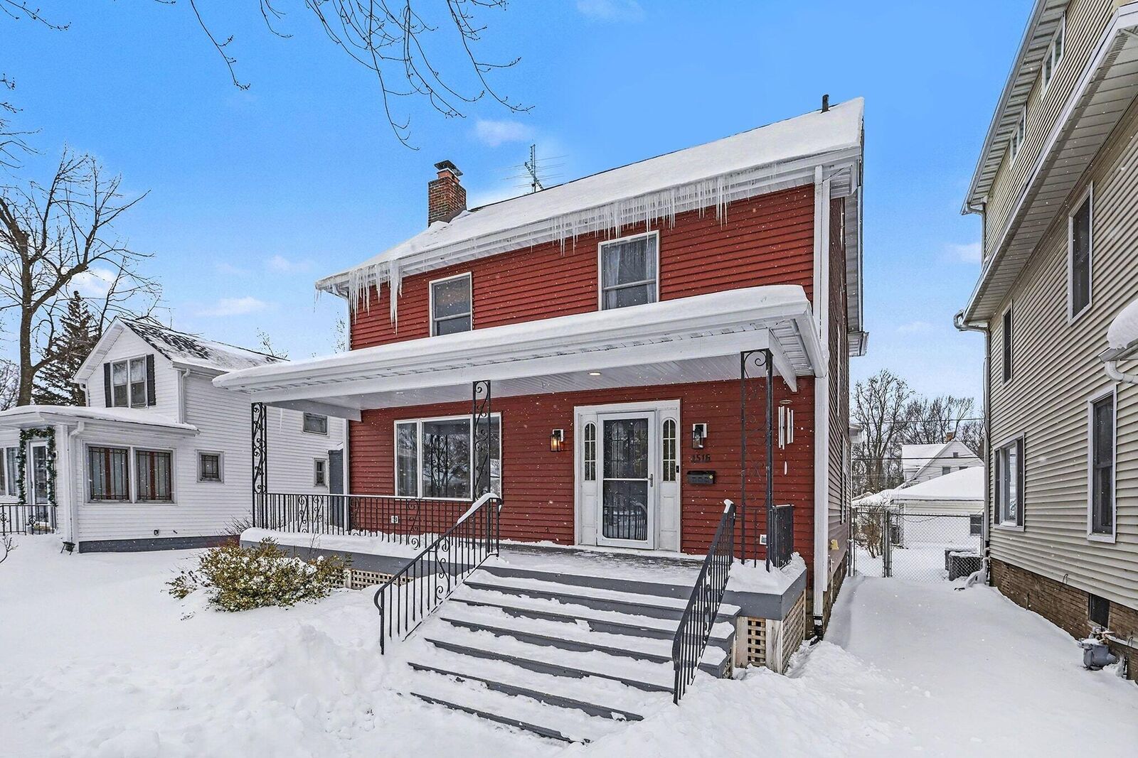 Property Photo: 1518 Forres Avenue MI 49085