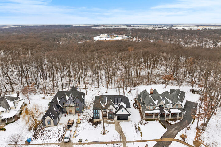 Property Photo:  1544 Linden Circle  IL 60439 