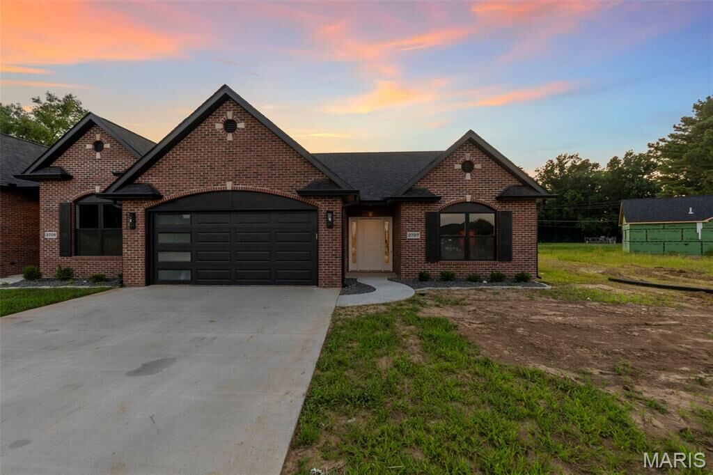 Property Photo:  3707 Beechwood Court  MO 63701 