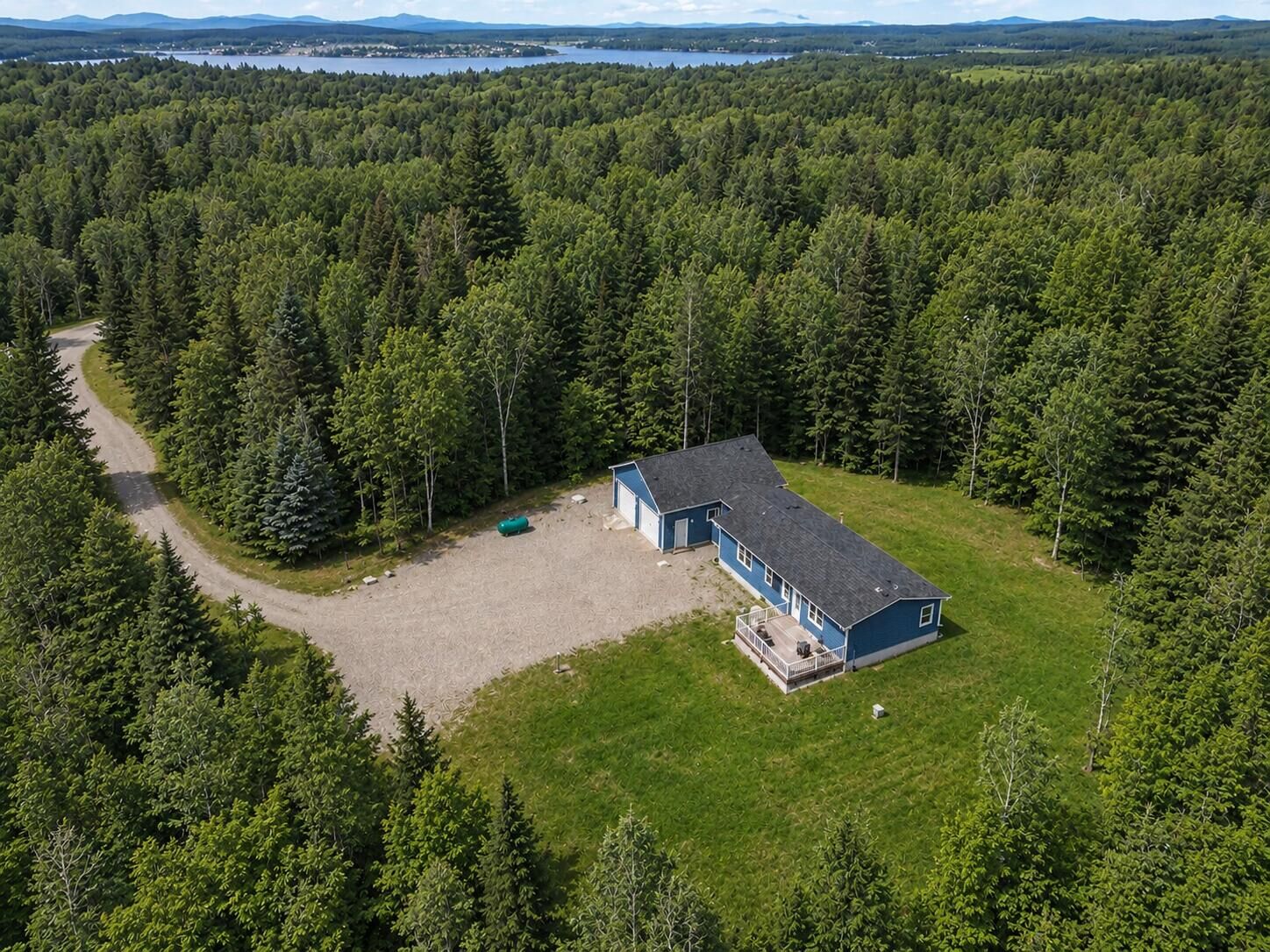 Property Photo: 780 E Side Road ME 04606