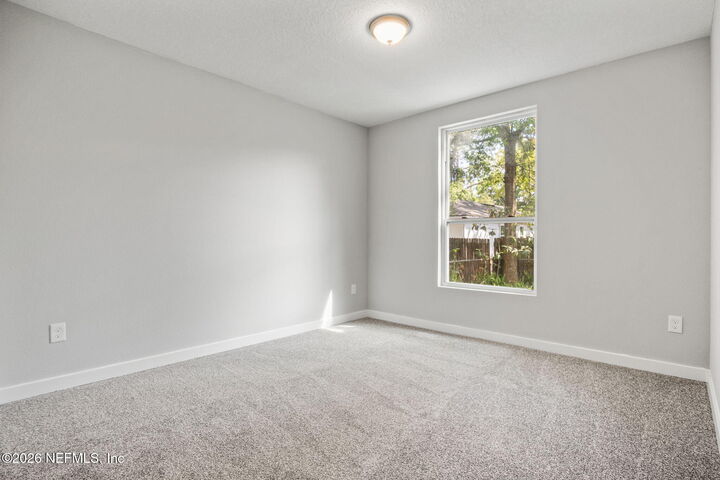 Property Photo:  1588 W 15th Street  FL 32209 