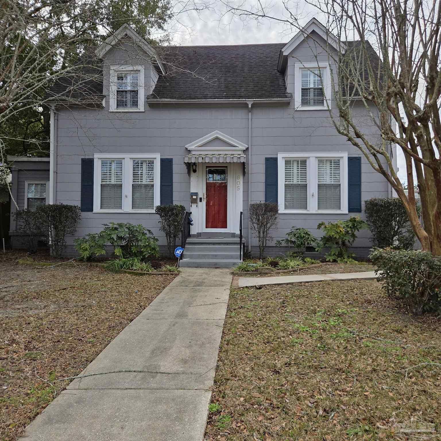 Property Photo:  605 W Moreno St  FL 32501 