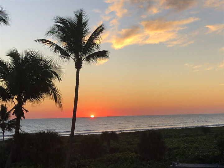 Property Photo:  2800 N Highway A1a 307  FL 34949 