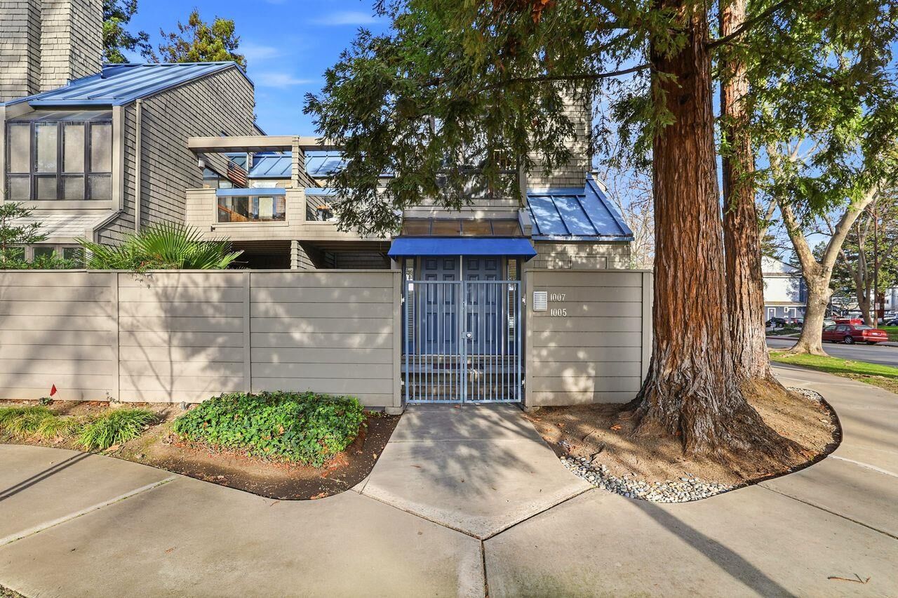 Property Photo:  1005 Foxchase Drive  CA 95123 