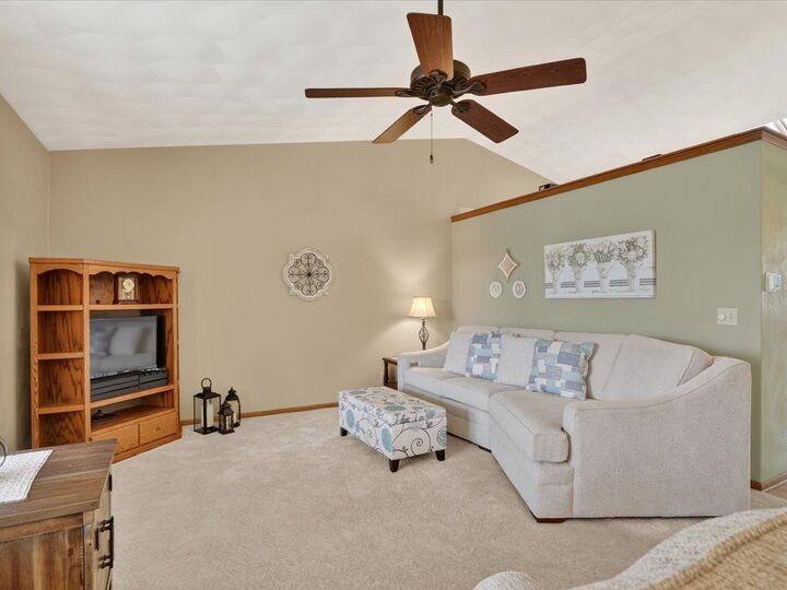 Property Photo:  2338 E Pine Tree Court  WI 53563 