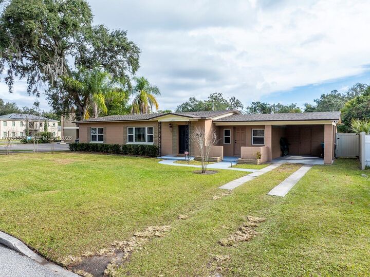 Property Photo:  635 Kittredge  FL 32805 