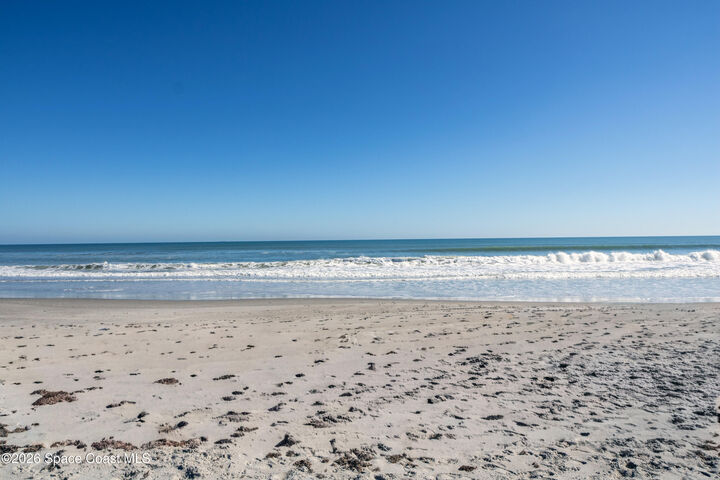 Property Photo: 2815 S Atlantic Avenue FL 32931