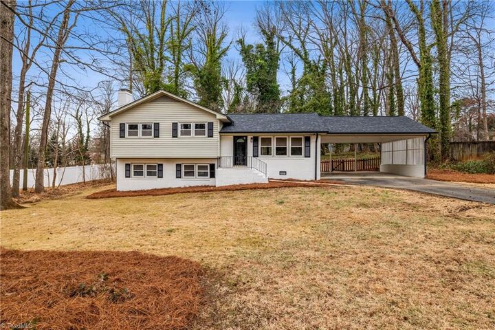 Property Photo:  1113 Rustic Road  NC 27410 