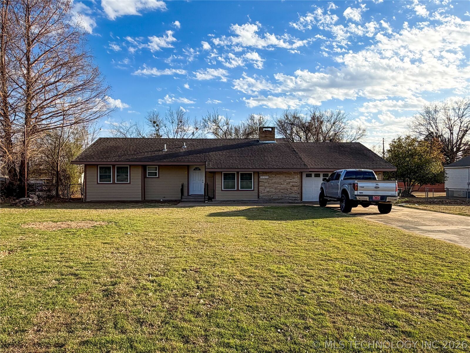 Property Photo:  2505 Haskell Boulevard  OK 74401 