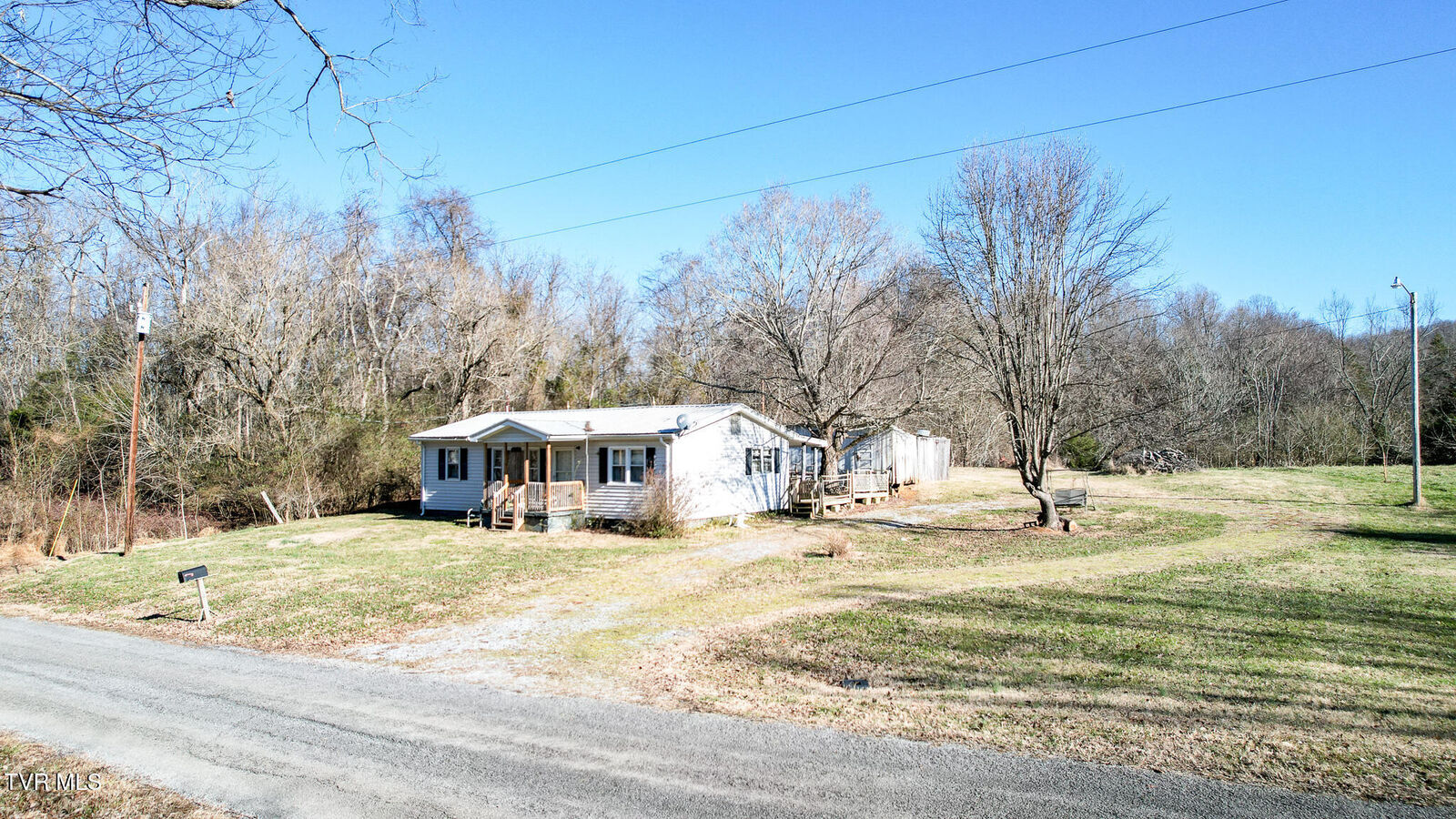 Property Photo:  820 Doak Hensley Road Road  TN 37616 