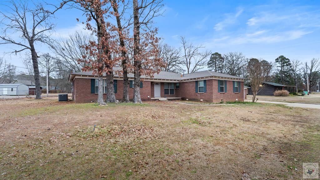 Property Photo:  6302 Richmond Rd  TX 75503 