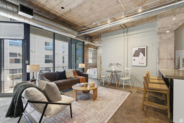 Property Photo:  380 W 200 S 501  UT 84101 