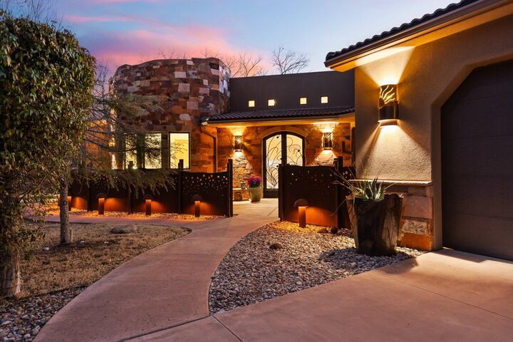 Property Photo: 98 S Bridge Rd UT 84763