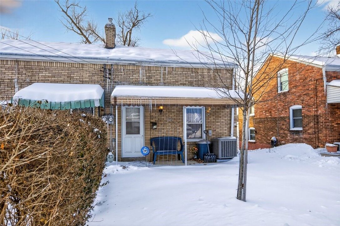 Property Photo:  57 Thomas St  PA 15205 