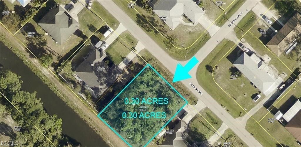 Property Photo: 4947 28th Street SW FL 33973