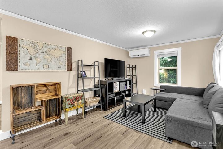 Property Photo:  3615  Q Street  WA 98663 