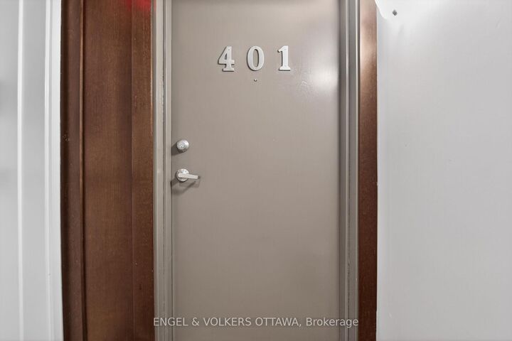 Property Photo:  399 Bayrose Drive W 401  ON K2J 5W3 